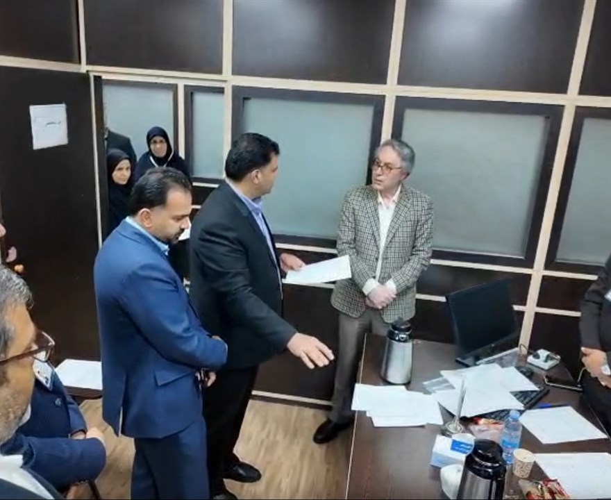بازدید رئیس دانشگاه علوم پزشکی بم از روند ارزیابی داوطلبان آزمون استخدامی